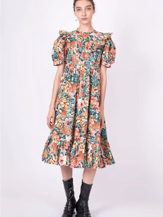 Batsheva Dresses & Skirts - Batsheva Floral Puff-Sleeve Midi May Dress in Green and Coral cotton